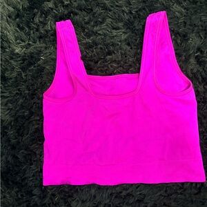 All in Motion Seamless Ribbed Cropped Tank | Magenta